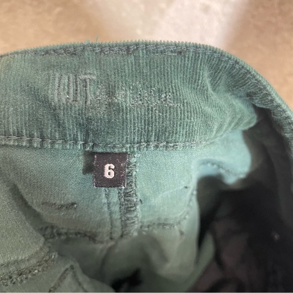 Women's Green Corduroy Jeans - Picture 9 of 9